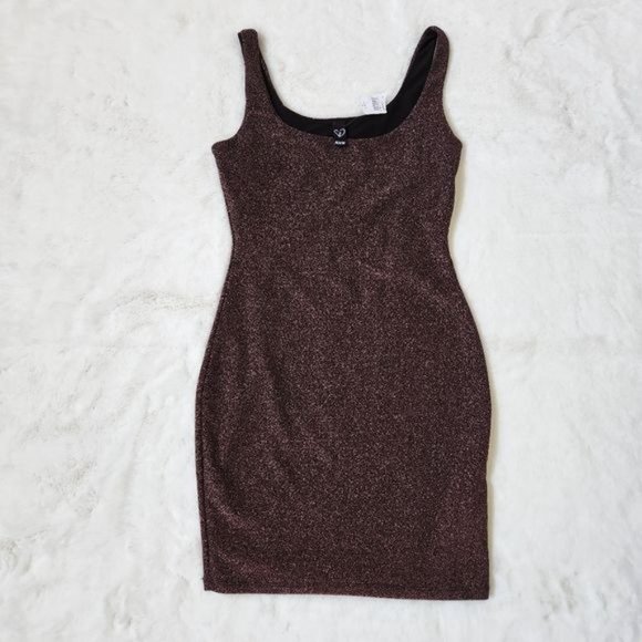 Windsor Brown Glitter Mini Dress, Sleeveless - Picture 5 of 10